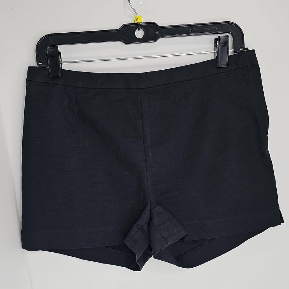 H&M Women Short Short, Size 10, Color: Black